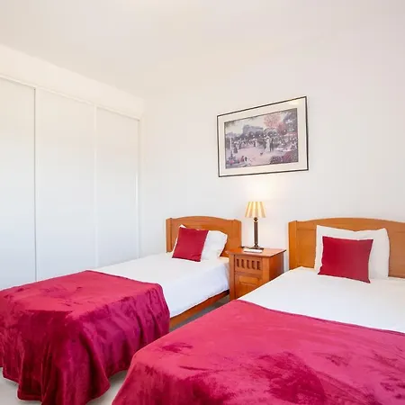 Amazing 2-bedroom With Big Terrace! Apartmán *