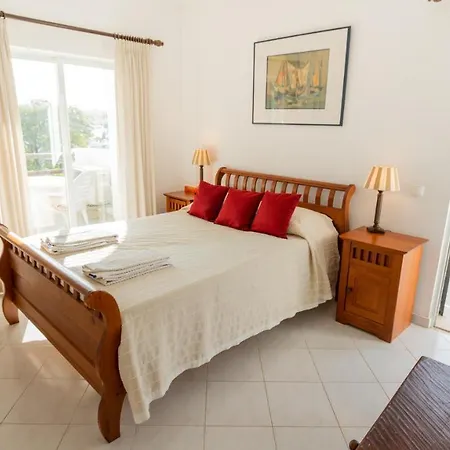 Amazing 2-bedroom With Big Terrace! Албуфейра