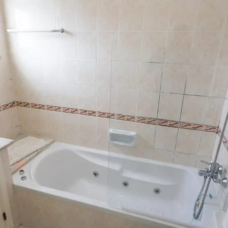 Apartment Amazing 2-bedroom With Big Terrace! Albufeira