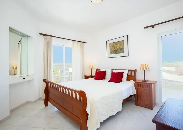 Amazing 2-bedroom With Big Terrace! アルブフェイラ